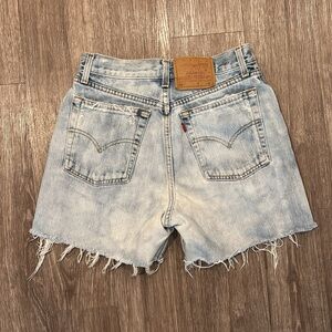 Vintage Levi’s cut off distressed shorts